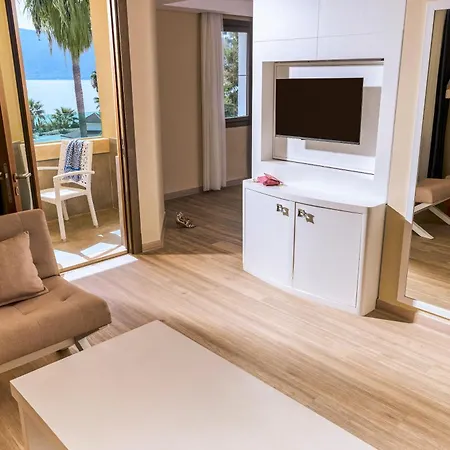 Tui Magic Life - Adults Only (16+) אתר נופש בודרום