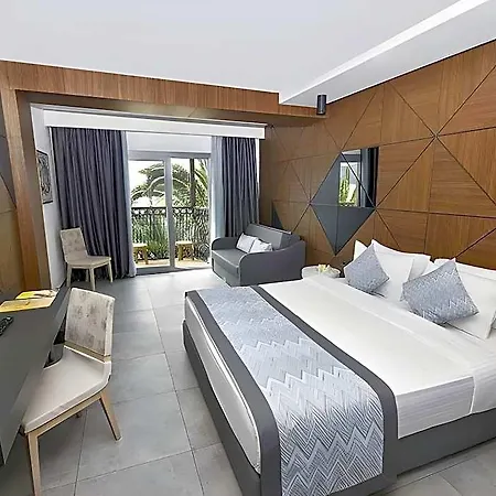 Complex Tui Magic Life - Adults Only 5*